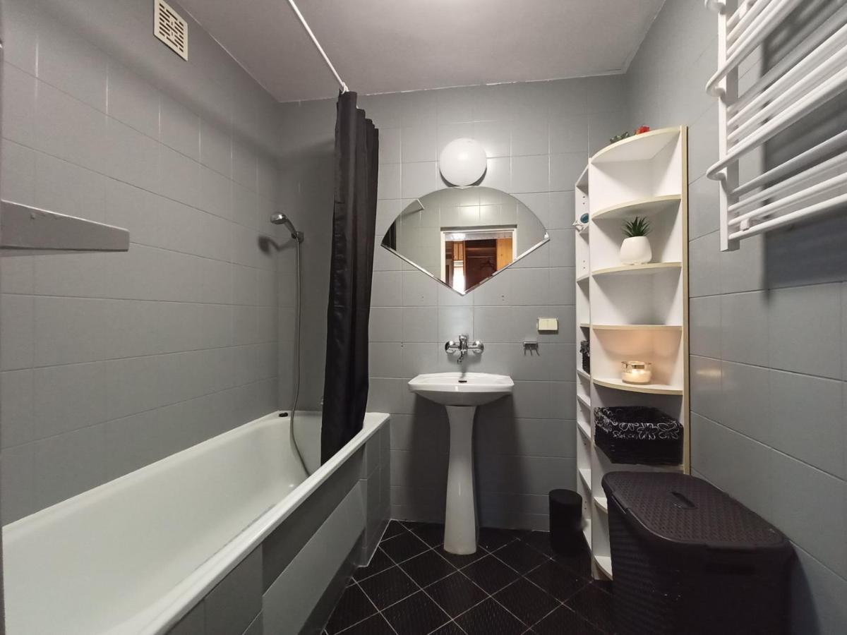 Appartamento Cicha Przystan Apartament Starowka Kołobrzeg Esterno foto